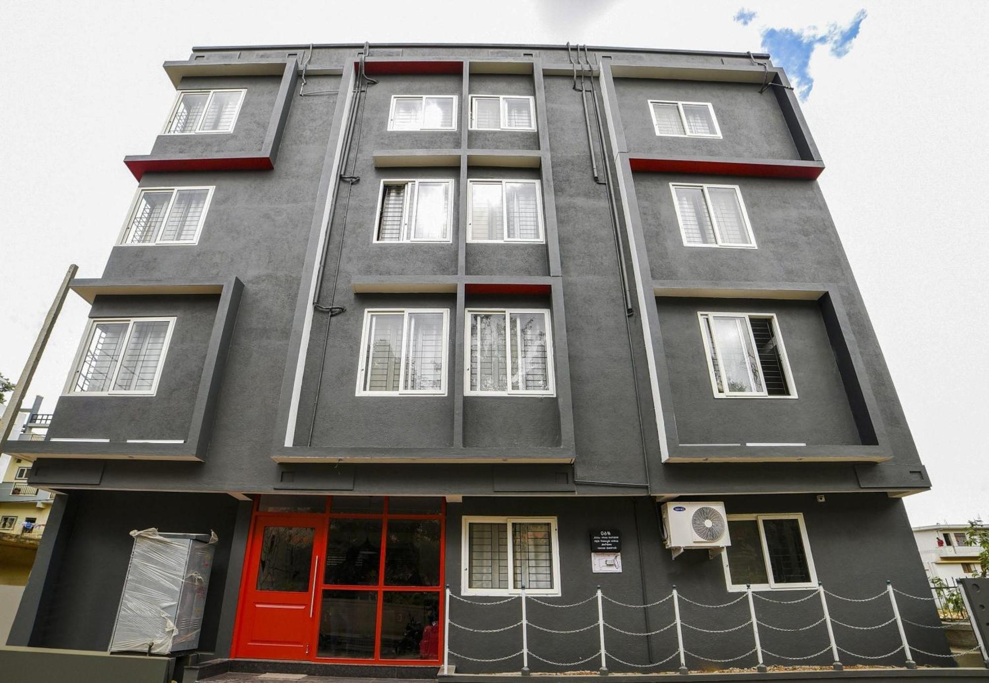 Townhouse Sarvar Hospitality Near Ascendas Park Square Mall Bengaluru Kültér fotó