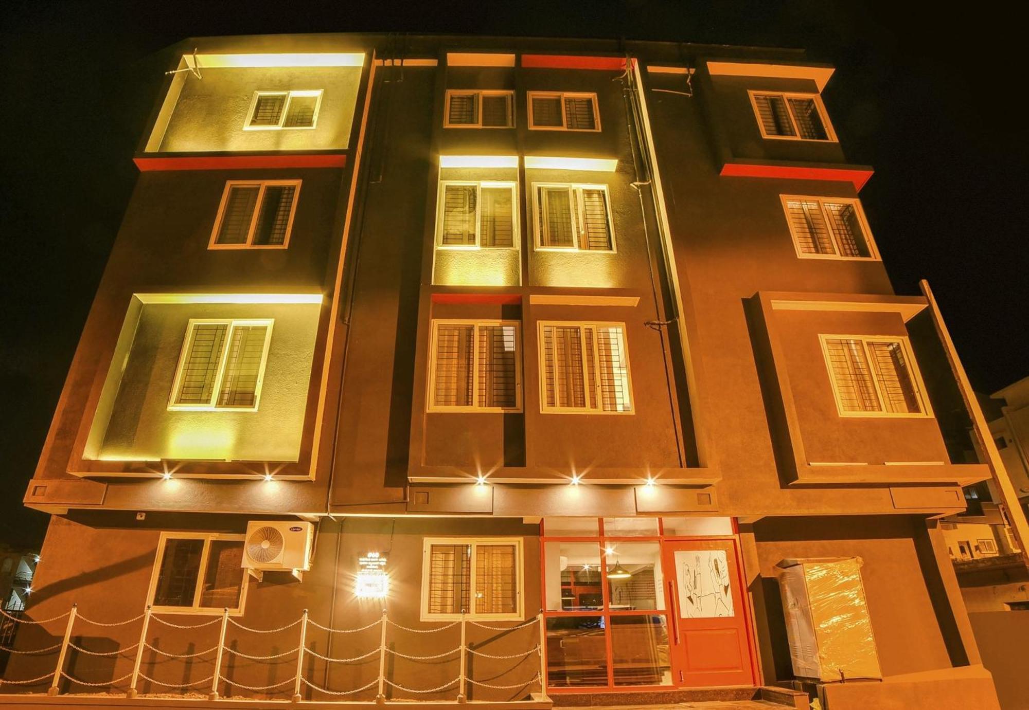 Townhouse Sarvar Hospitality Near Ascendas Park Square Mall Bengaluru Kültér fotó