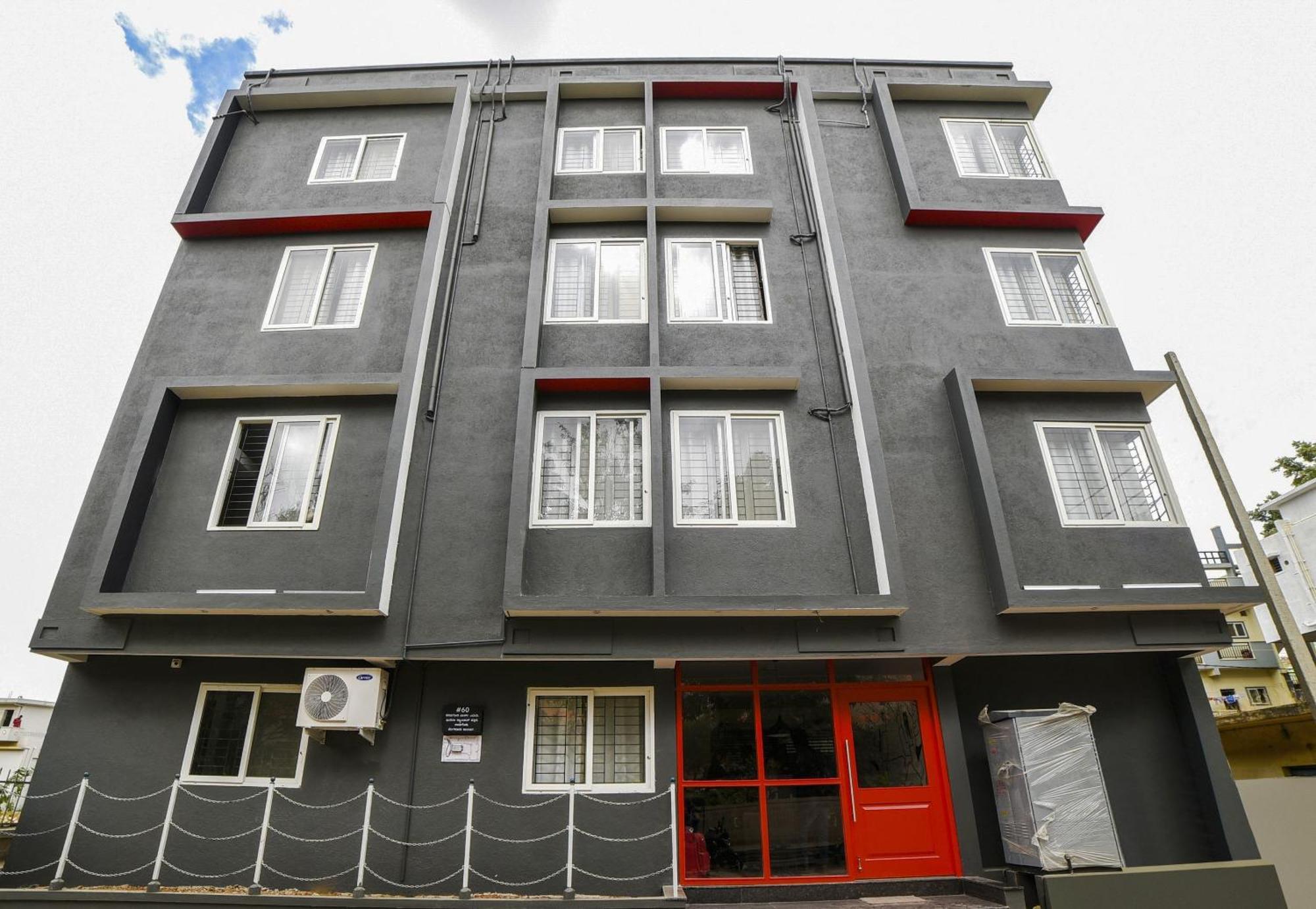 Townhouse Sarvar Hospitality Near Ascendas Park Square Mall Bengaluru Kültér fotó